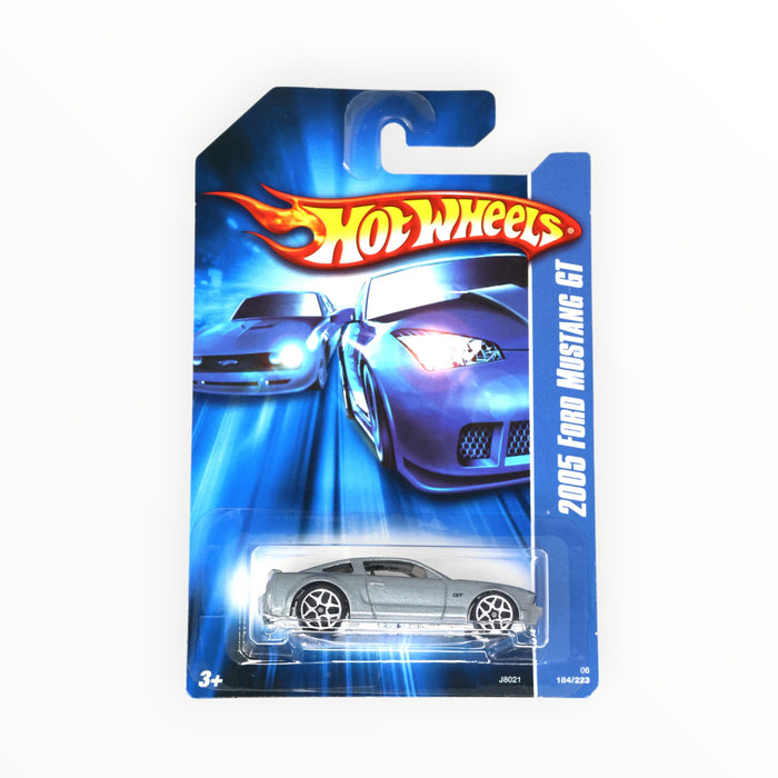 Hot Wheels 2005 Ford Mustang GT - Mainline (2006) 184/223