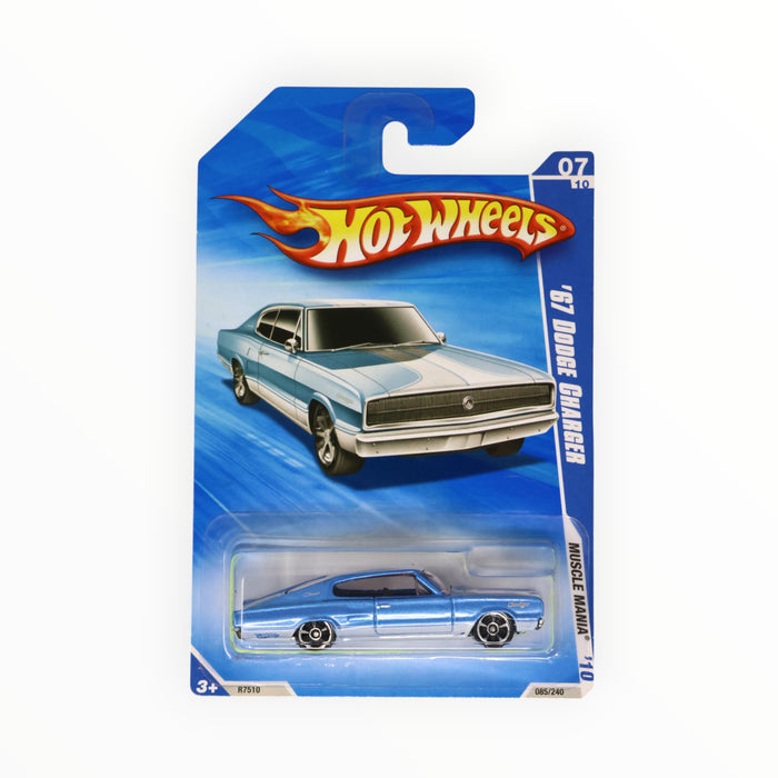 Hot Wheels '67 Dodge Charger - Mainline (2010) 85/240