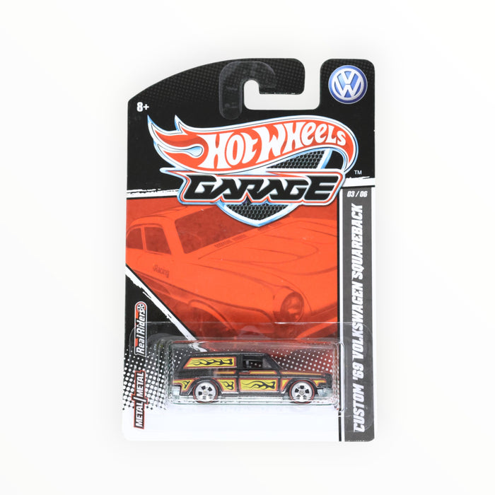 Hot Wheels Custom '69 Volkswagen Squareback - Hot Wheels Garage (2011)