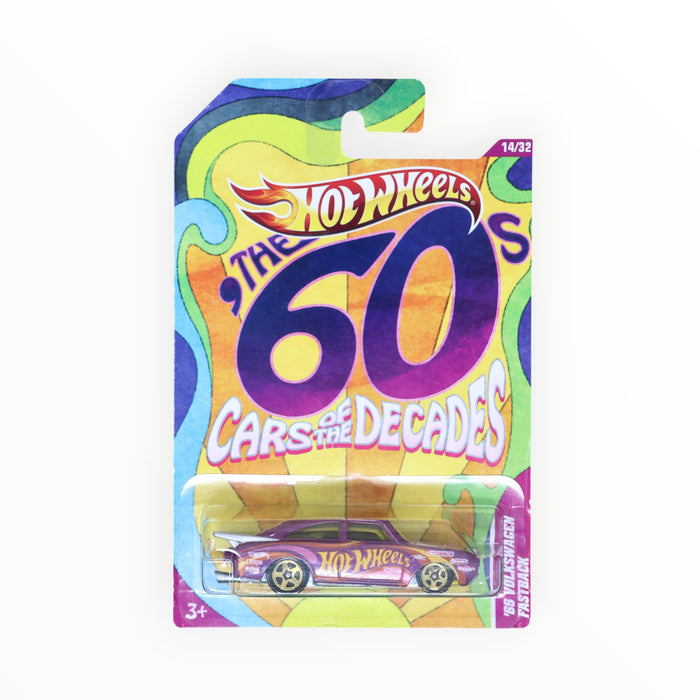 Hot Wheels '65 Volkswagen Fastback - Cars of the Decades (2012) 14/32