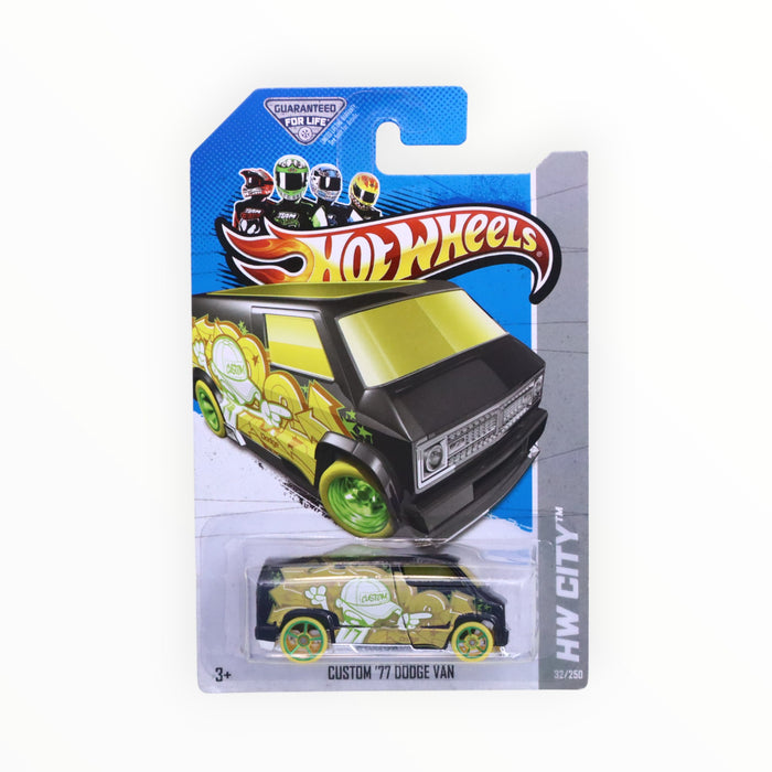 Hot Wheels Custom '77 Dodge Van (Treasure Hunt) 2013 - 32/250