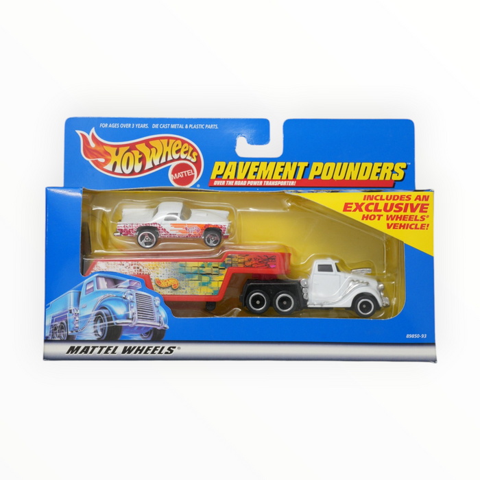 Hot Wheels '57 T-Bird - Pavement Pounders (2001)
