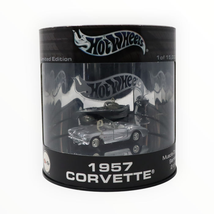 Hot Wheels 1957 Corvette - 100% Showcase (2004)