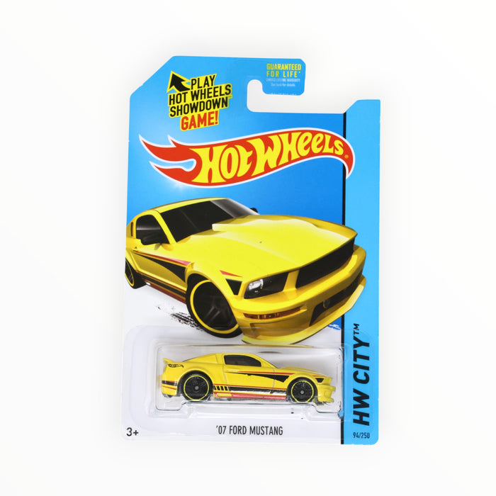 Hot Wheels '07 Ford Mustang - Mainline (2014) 95/250