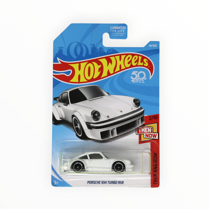 Hot Wheels Porsche 934 Turbo RSR - Mainline (2018) 44/365