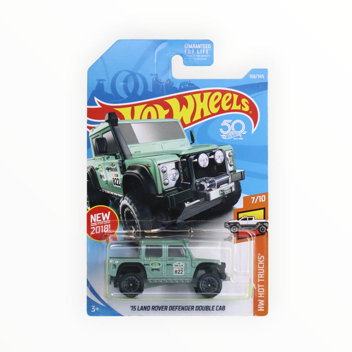 Hot Wheels '15 Land Rover Defender Double Cab - Mainline (2018) 158/365