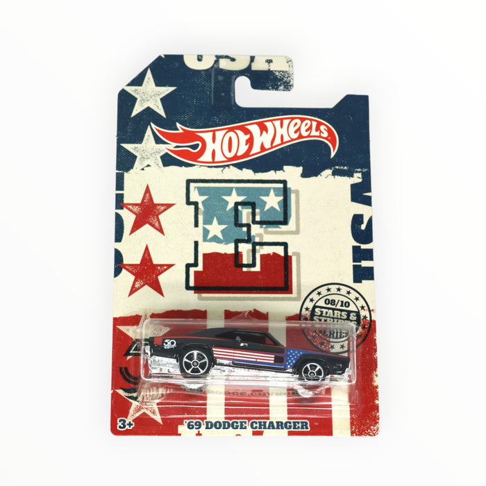 Hot Wheels '69 Dodge Charger - Stars & Stripes (2018) 8/10