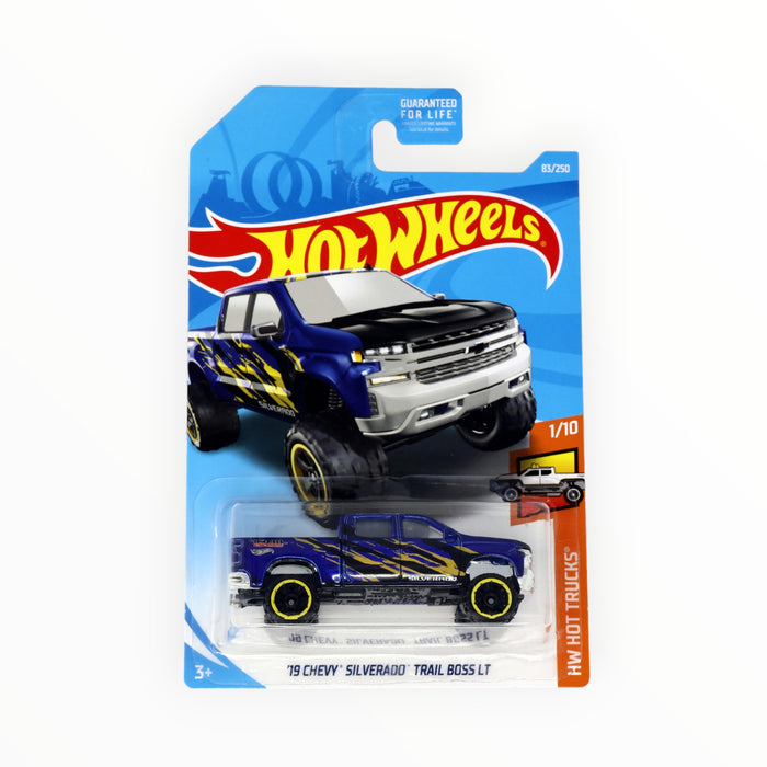 Hot Wheels '19 Chevy Silverado Trail Boss LT - Mainline (2019) 83/250