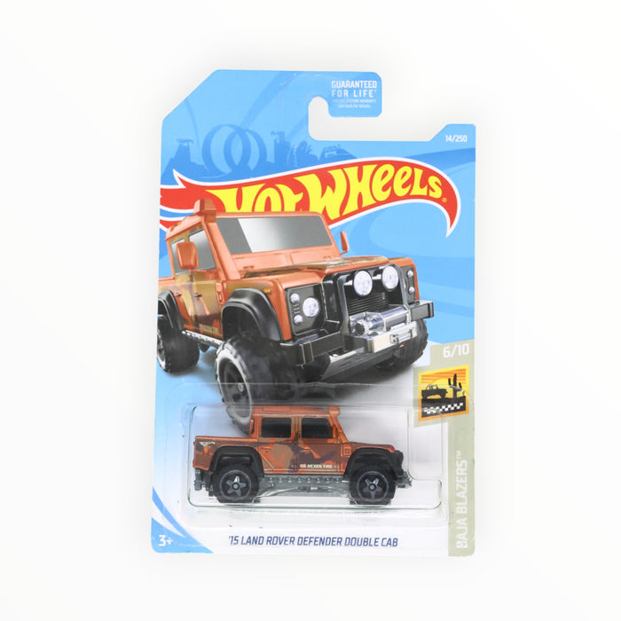 Hot Wheels '15 Land Rover Defender Double Cab - Mainline (2019) 14/250