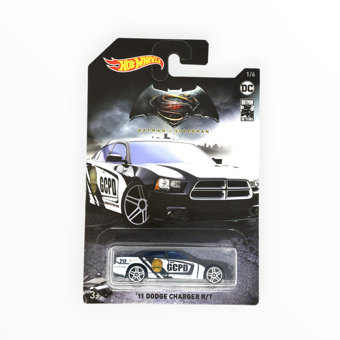 Hot Wheels '11 Dodge Charger R/T - Batman Series (2019) 1/6