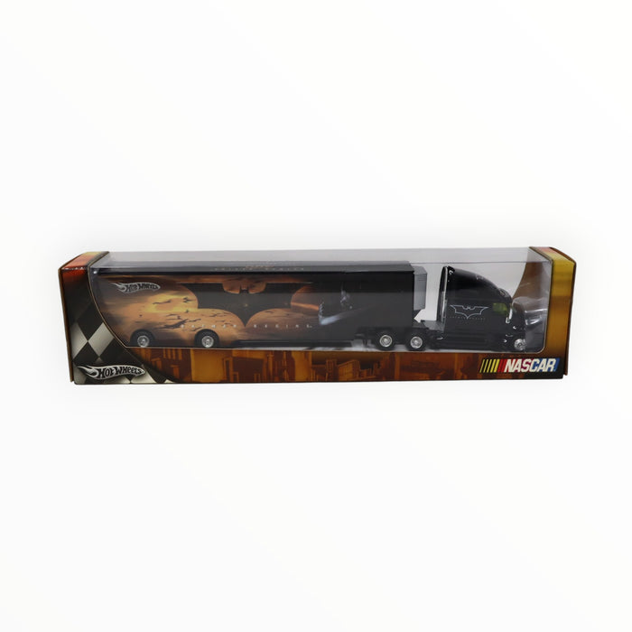 Hot Wheels Kenworth T2000 (Batman Begins) Team Transporter (2005)