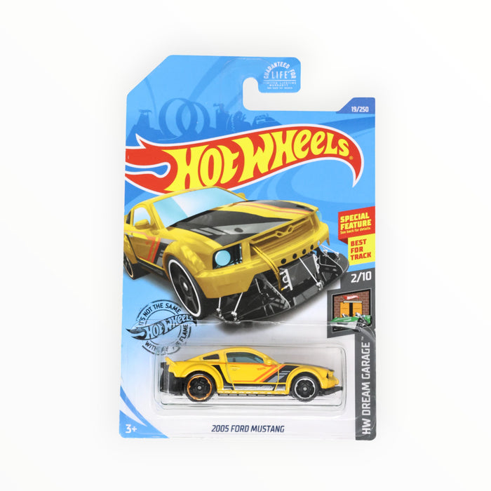 Hot Wheels 2005 Ford Mustang - Mainline (2020) 19/250