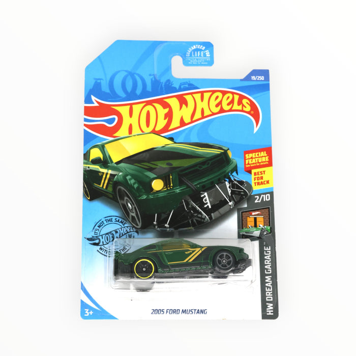 Hot Wheels 2005 Ford Mustang - Mainline (2020) 19/250