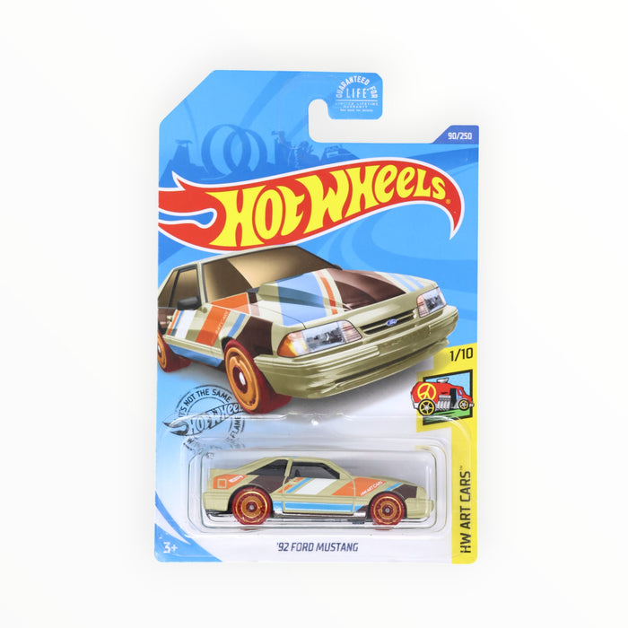 Hot Wheels '92 Ford Mustang - Mainline (2020) 90/250