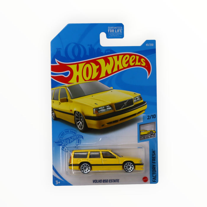 Hot Wheels Volvo 850 Estate - Mainline (2021) 43/250