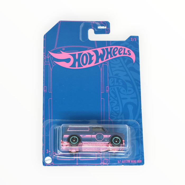 Hot Wheels '67 Austin Mini Van - Anniversary Series (2022) 2/5