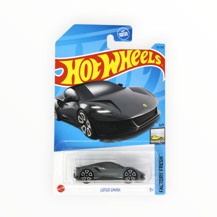 Hot Wheels Lotus Emira - Mainline (2023) 121/250