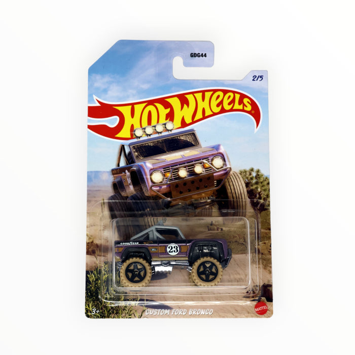 Hot Wheels Custom Ford Bronco - Mud Runners (2023) 2/5