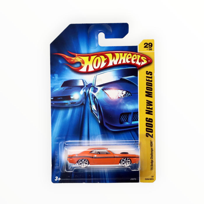 Hot Wheels '70 Dodge Challenger Hemi - Mainline (2006) 29/223