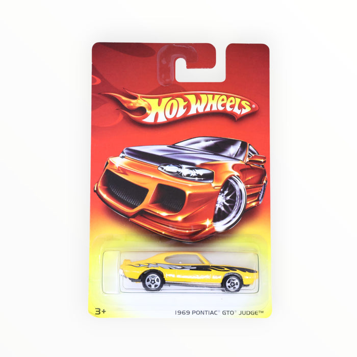 Hot Wheels 1969 Pontiac GTO - Red Card (2007)