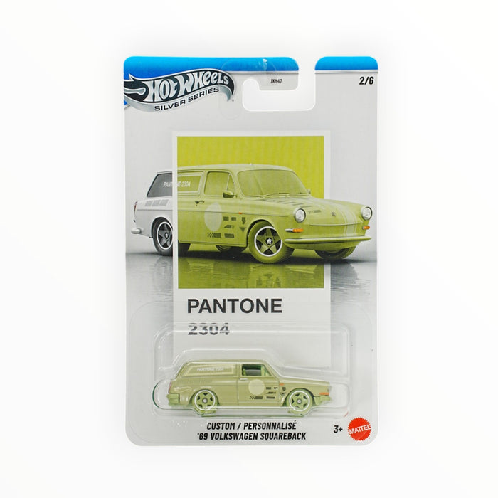 Hot Wheels Custom '69 Volkswagen Squareback (Pantone 2304) Pantone Series (2026) 2/6