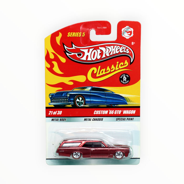 Hot Wheels Custom '66 GTO Wagon - Hot Wheels Classics (2009) #21