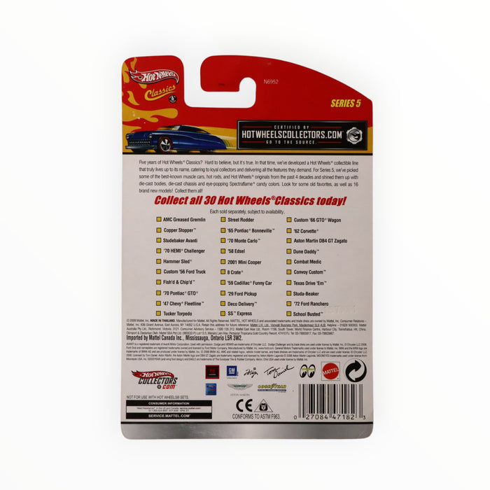 Hot Wheels Combat Medic - Hot Wheels Classics (2009) #25