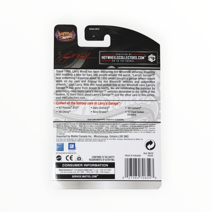 Hot Wheels '67 Pontiac GTO (Holiday) Hot Wheels Garage (2009)