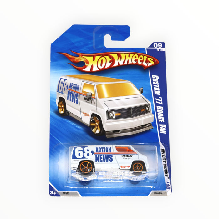 Hot Wheels Custom '77 Dodge Van - Mainline (2010) 117/240