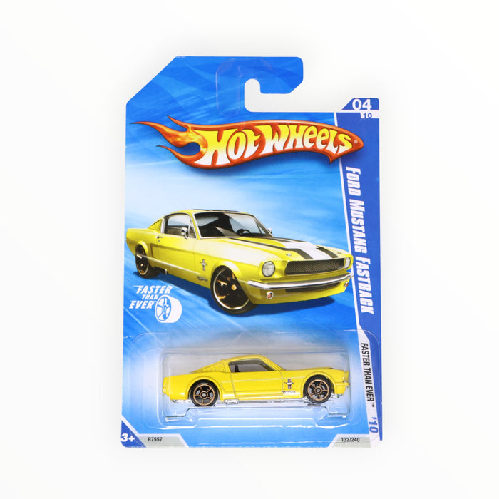 Hot Wheels Ford Mustang Fastback - Mainline (2010) 132/240