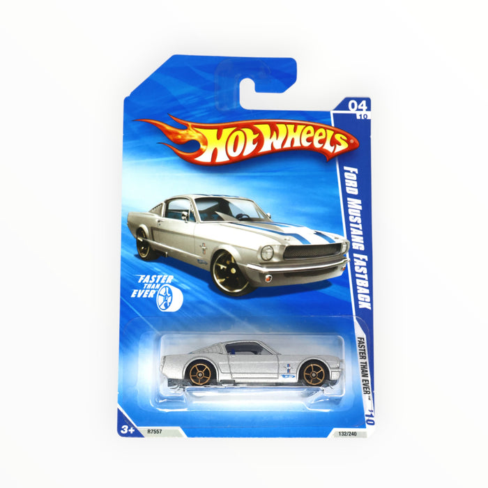 Hot Wheels Ford Mustang Fastback - Mainline (2010) 132/240