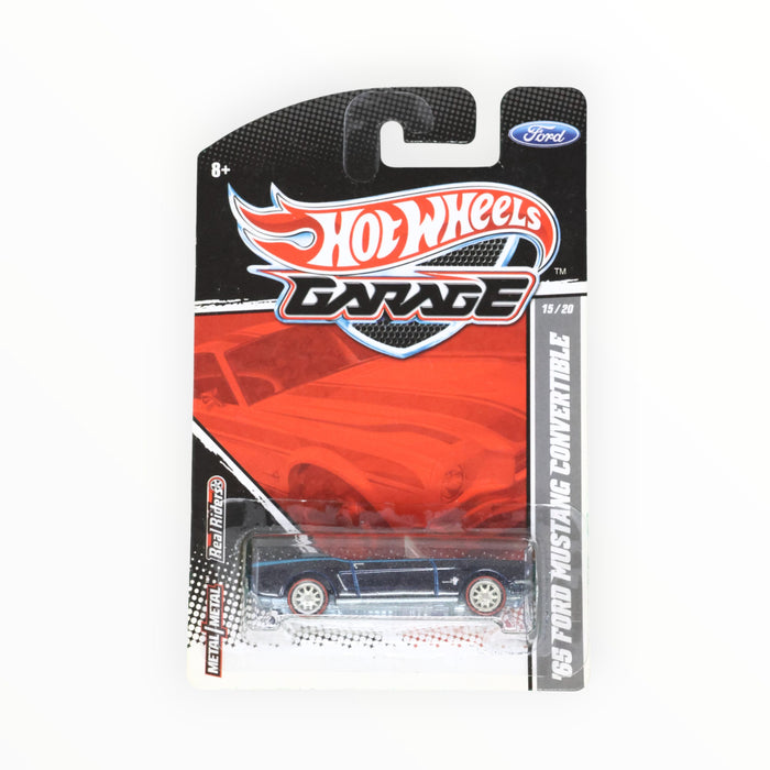 Hot Wheels '65 Mustang Convertible - Hot Wheels Garage (2011)