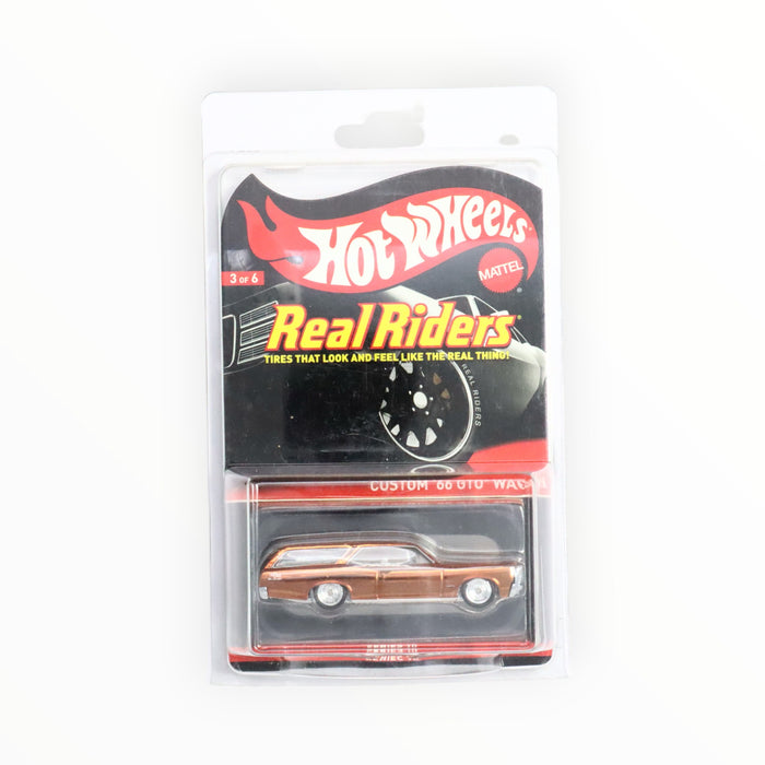 Hot Wheels Custom '66 GTO Wagon - RLC (2011)