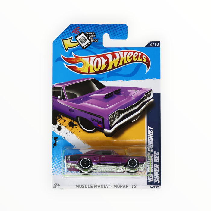 Hot Wheels '69 Dodge Coronet Super Bee - Mainline (2012) 84/247