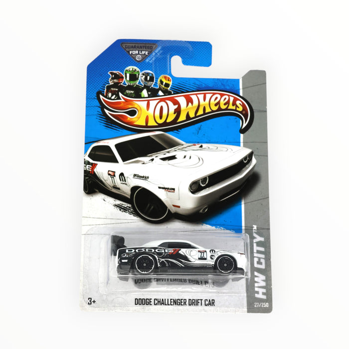 Hot Wheels Dodge Challenger Drift Car (Treasure Hunt) 2013 - 27/250