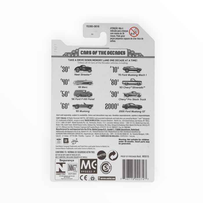 Hot Wheels 2005 Ford Mustang GT - Cars of the Decades (2012) 32/32