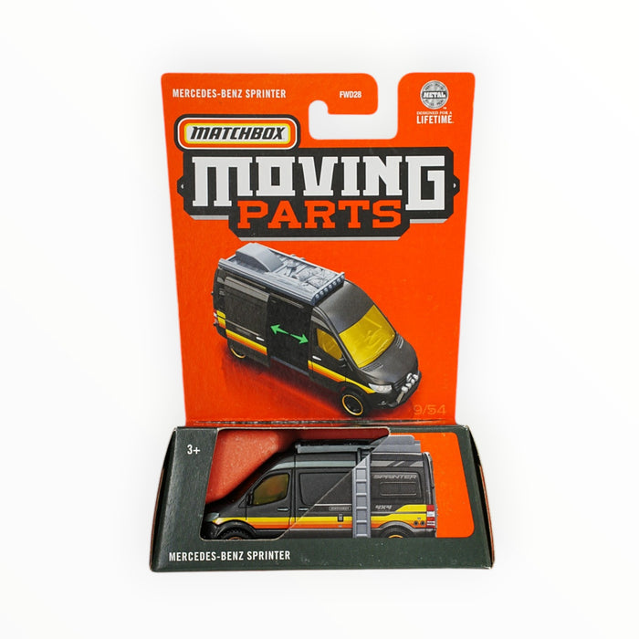 Matchbox Mercedes-Benz Sprinter - Moving Parts (2024) 9/54